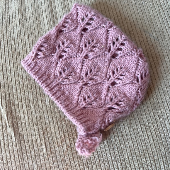 HUGGALUGS Sweater & matching bonnet! - Picture 5 of 15